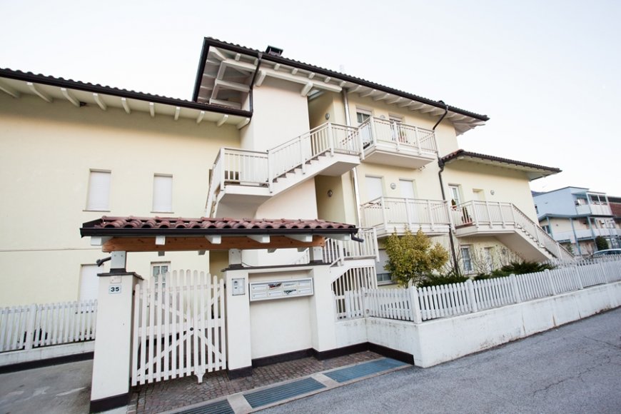 Condominio Residence Lisy