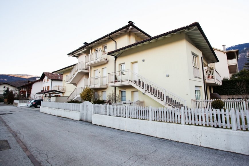 Condominio Residence Lisy