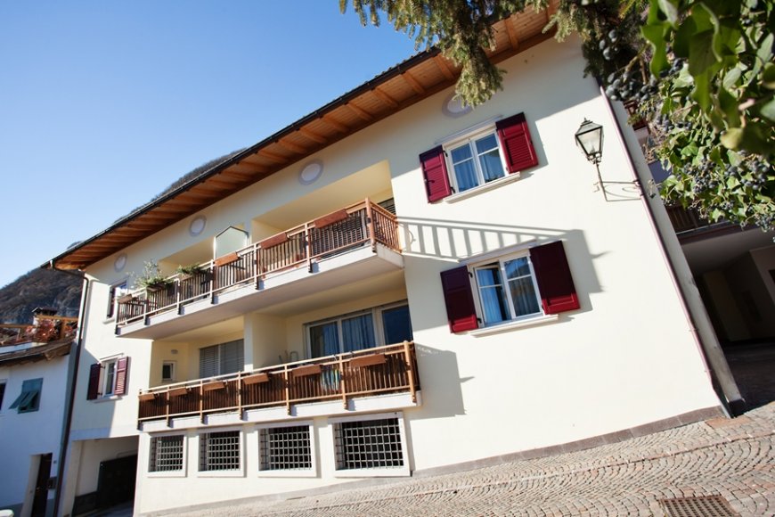 Condominio Franz von Fenner